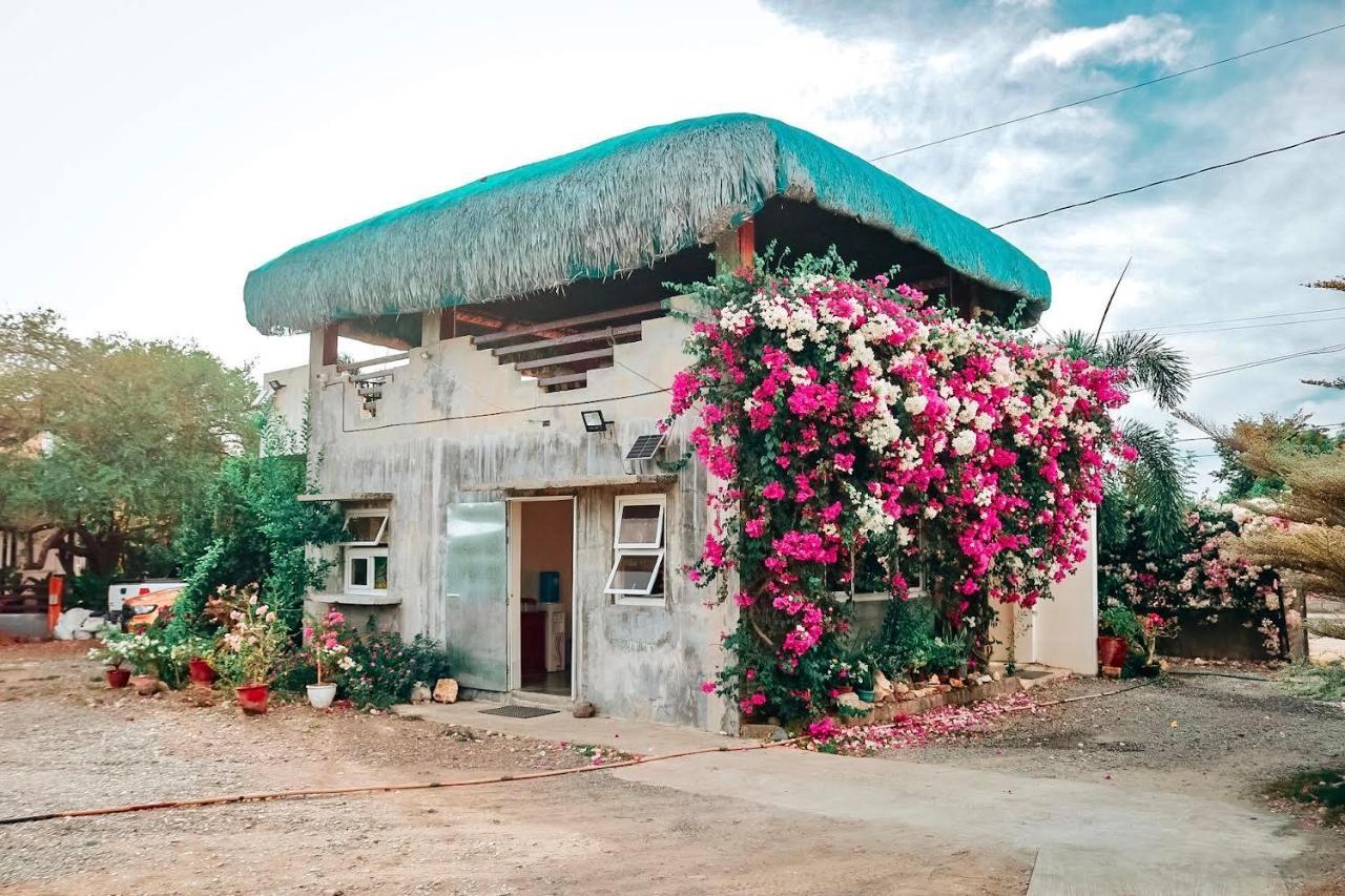 Airport View Hotel Vigan Exterior photo